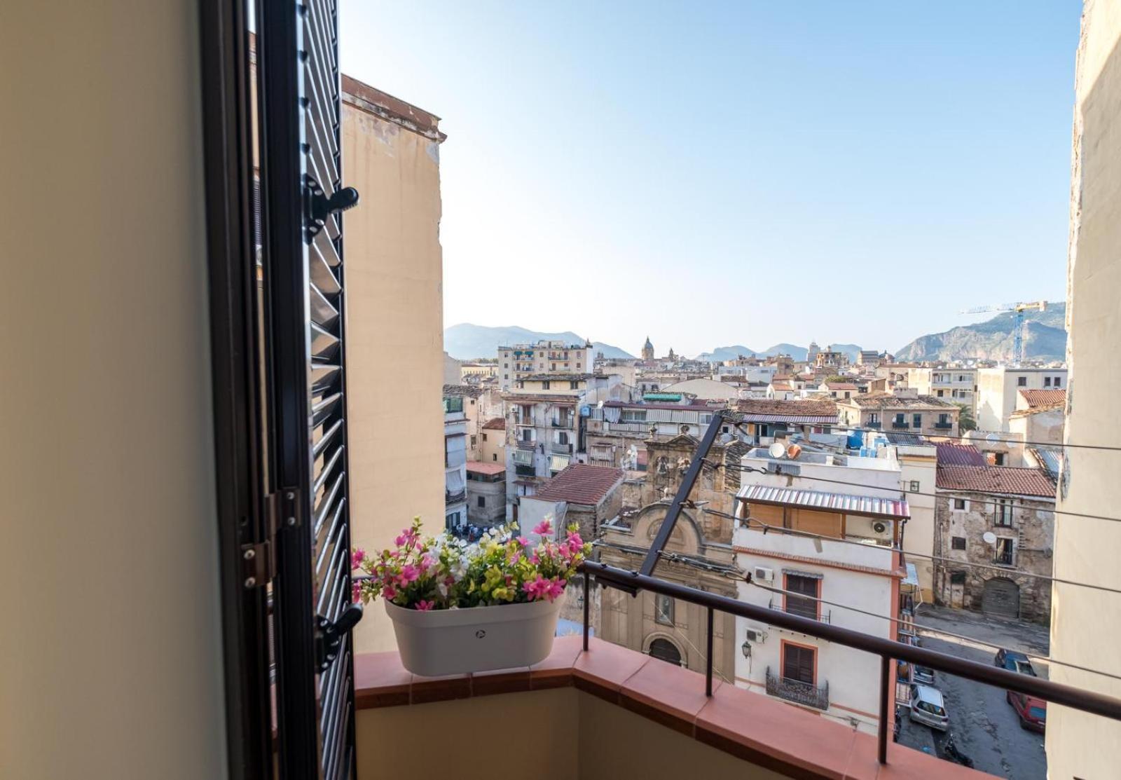 Mec Apartment Palermo Exterior photo